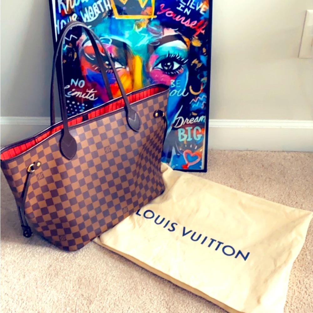 Louis Vuitton Neverfull